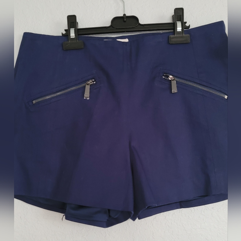 Women's Navy Blue Shorts - Picture 6 of 8